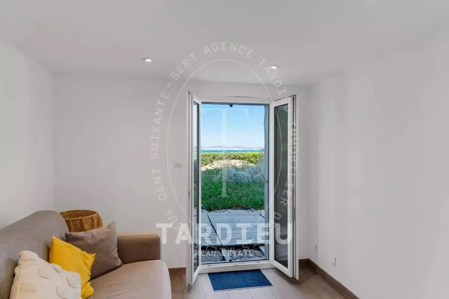 Port-Grimaud : Appartement jardin, accès mer