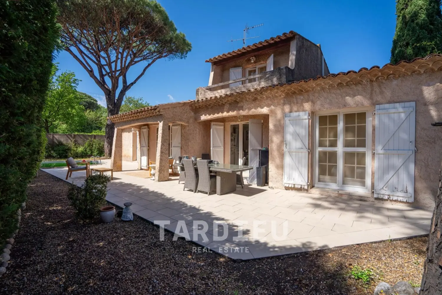 Maison avec piscine à Gassin