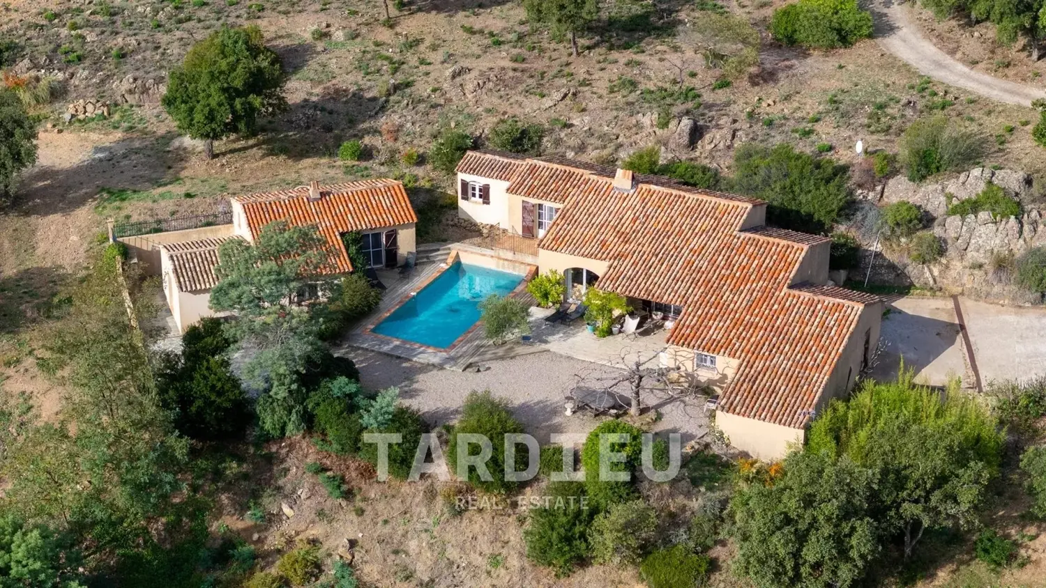 Maison provençale avec vue mer
