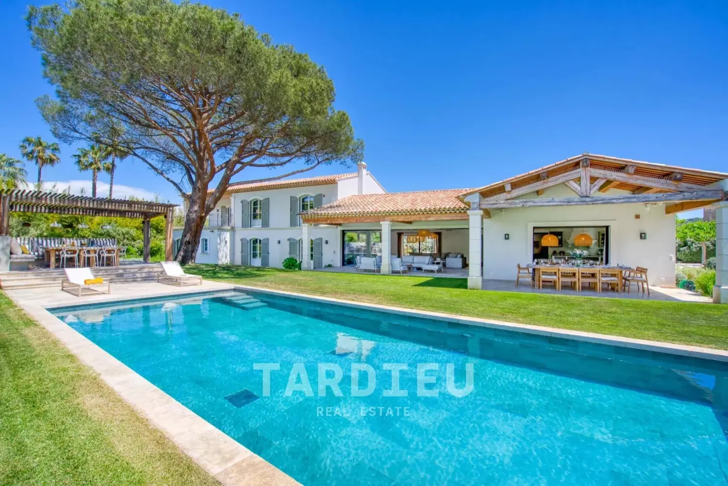 Villa Contemporaine sur Ramatuelle
