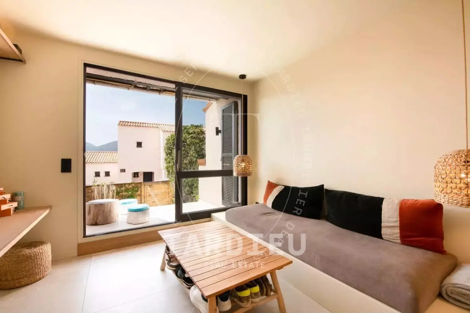 Appartement centre-ville, accès piscine