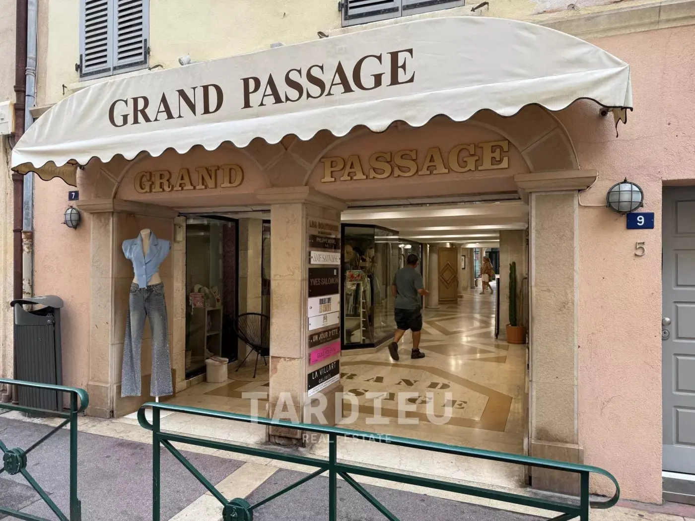Commerce à Saint-Tropez